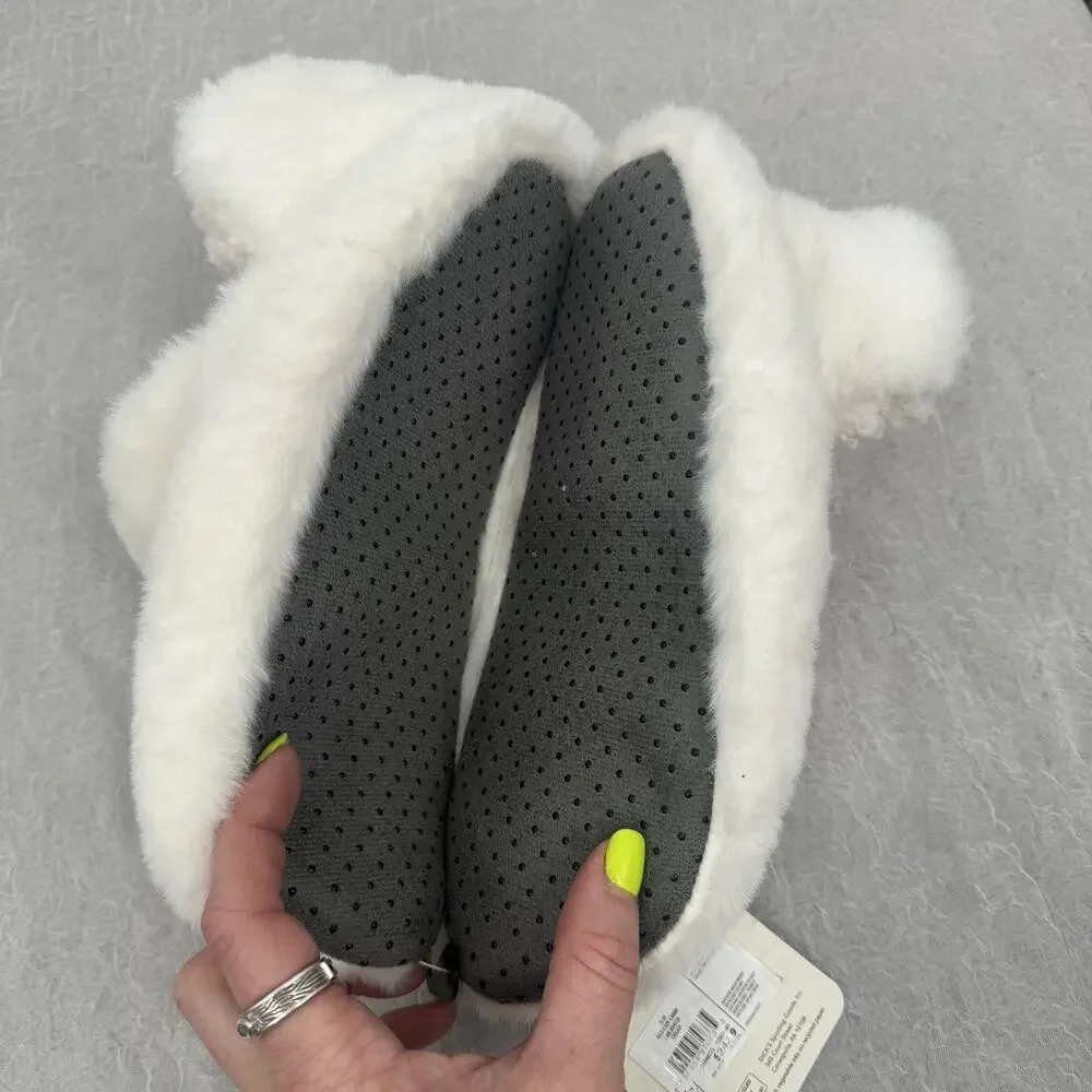 Northeast Outfitters Cozy Cabin Women's Fur Booties S/M Cream